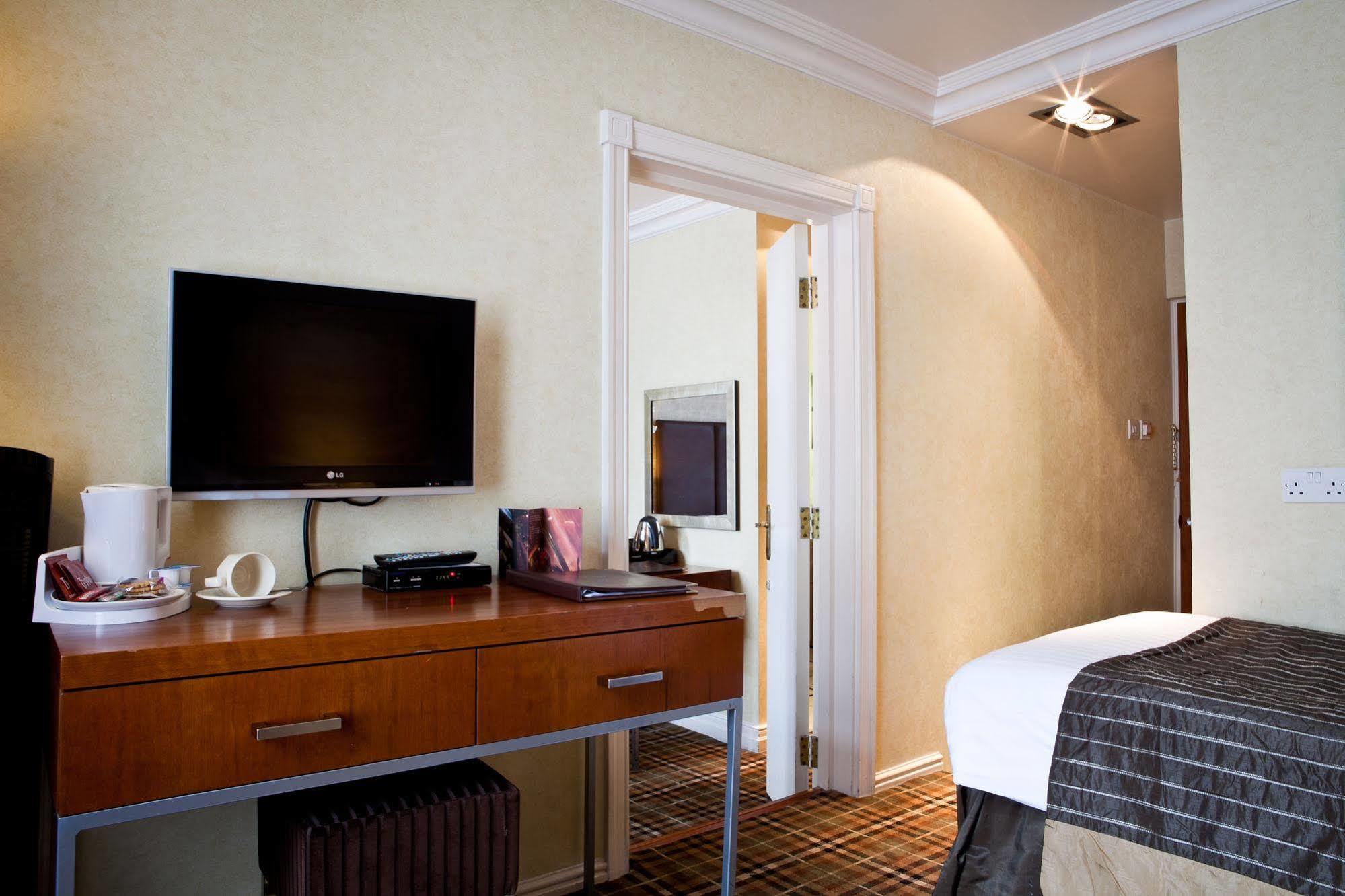 Waterside Hotel Нюкасъл ъпон Тайн Екстериор снимка